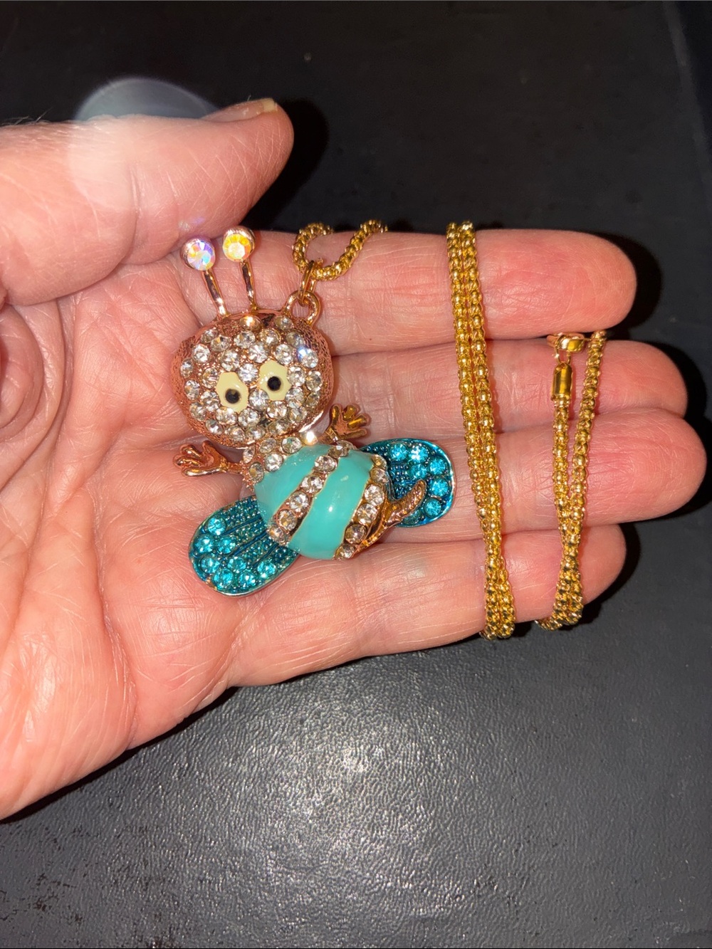 Crystal Bee Pendant Necklace in Turquoise and Gold. Moveable Jewelry